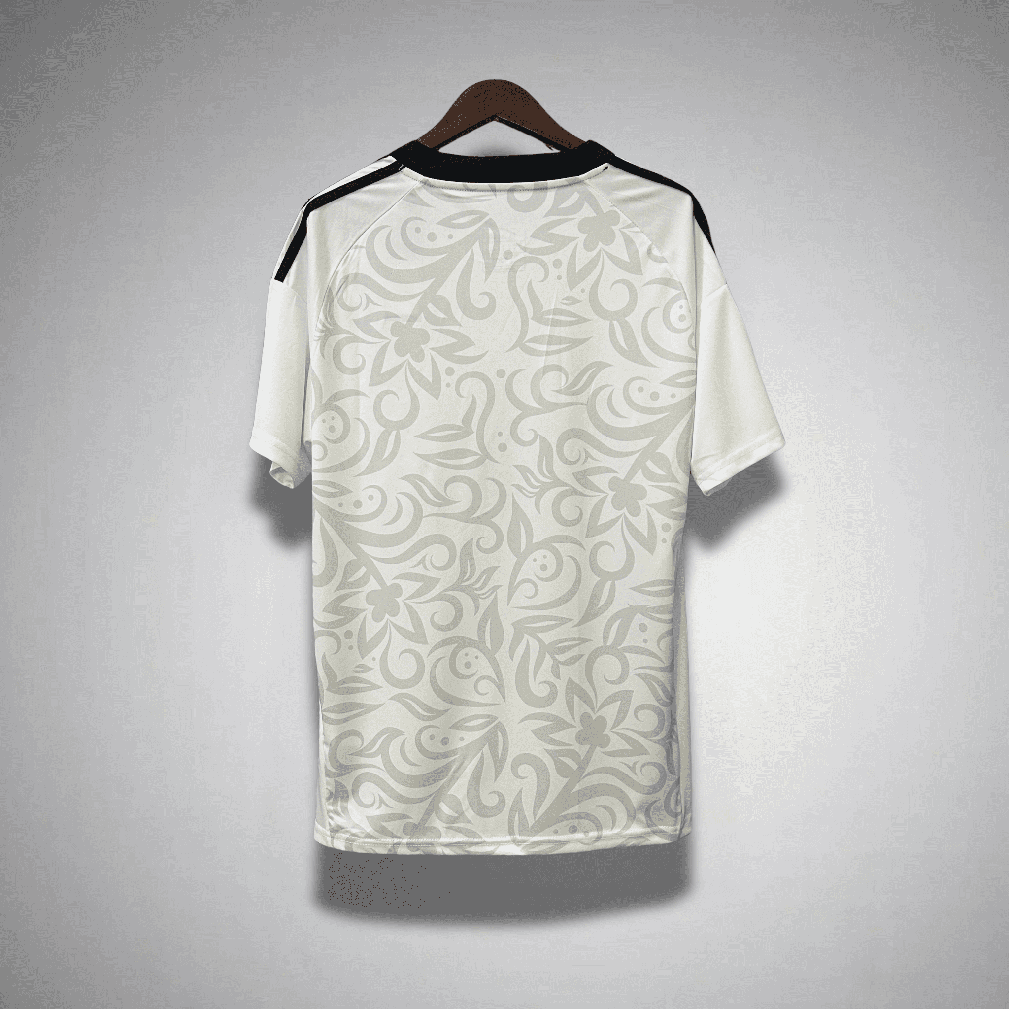 25/26 Benfica Training Premium Kit - Image 2