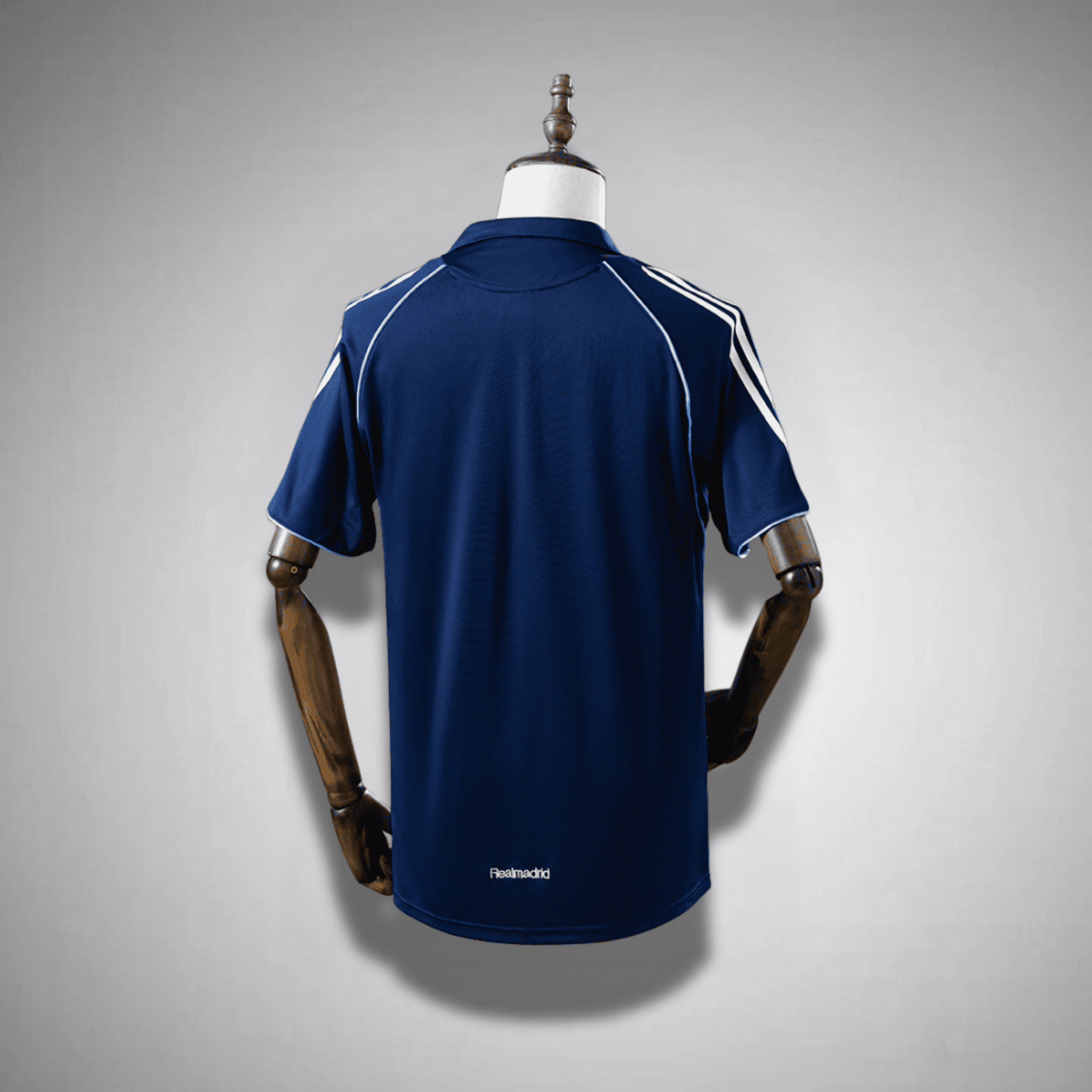 05/06 Real Madrid Away Kit - Image 2