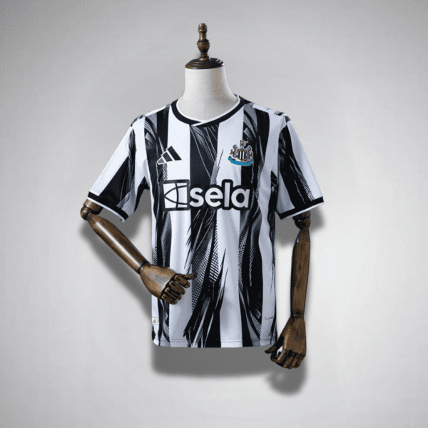 26/27 Newcastle Unit Home Premium Kit