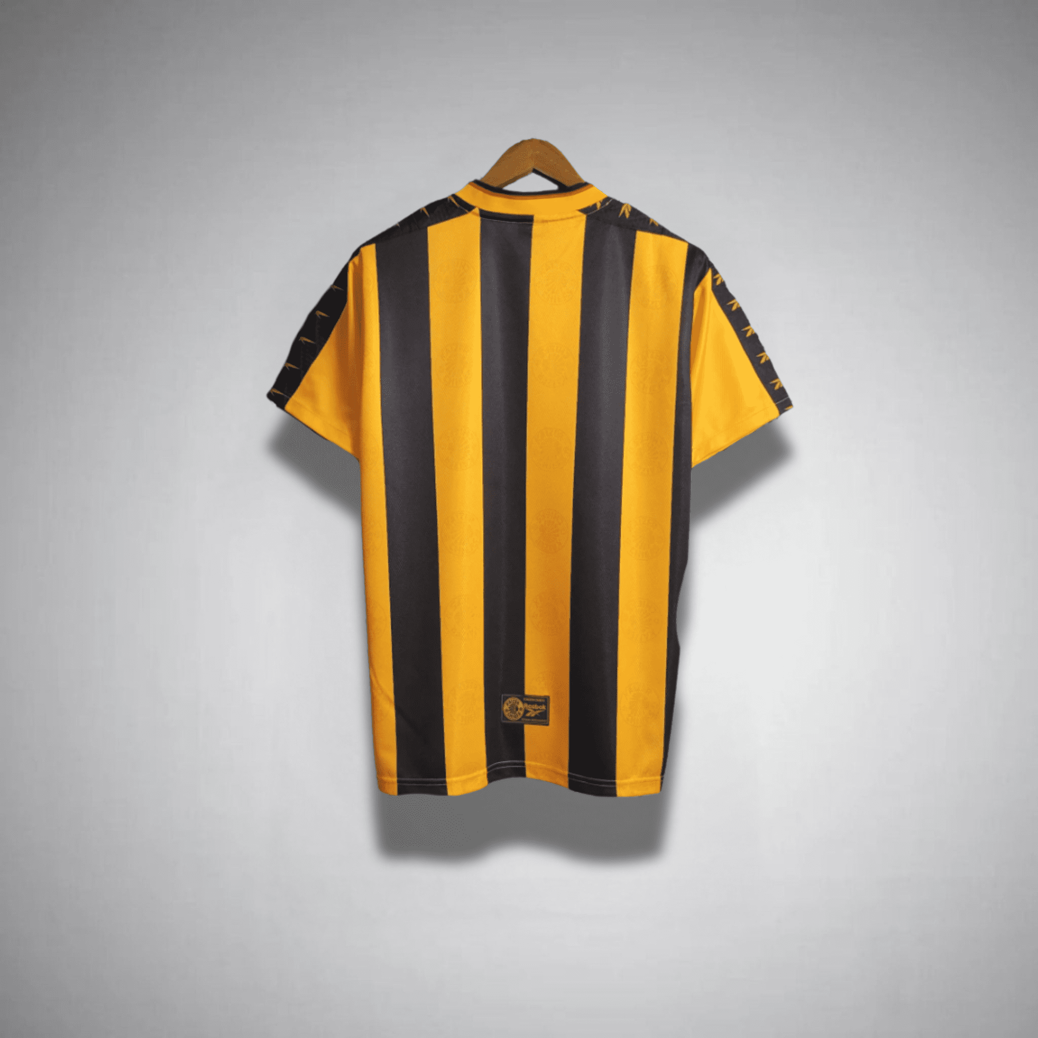 98/99 Kaizer Chiefs Home Kit - Image 2